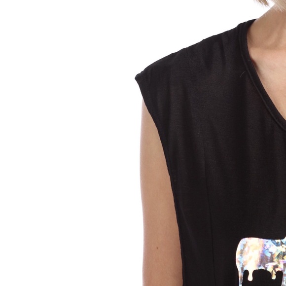 Holographic Hashtag High Low Short Cap Sleeve Top - Picture 4 of 5